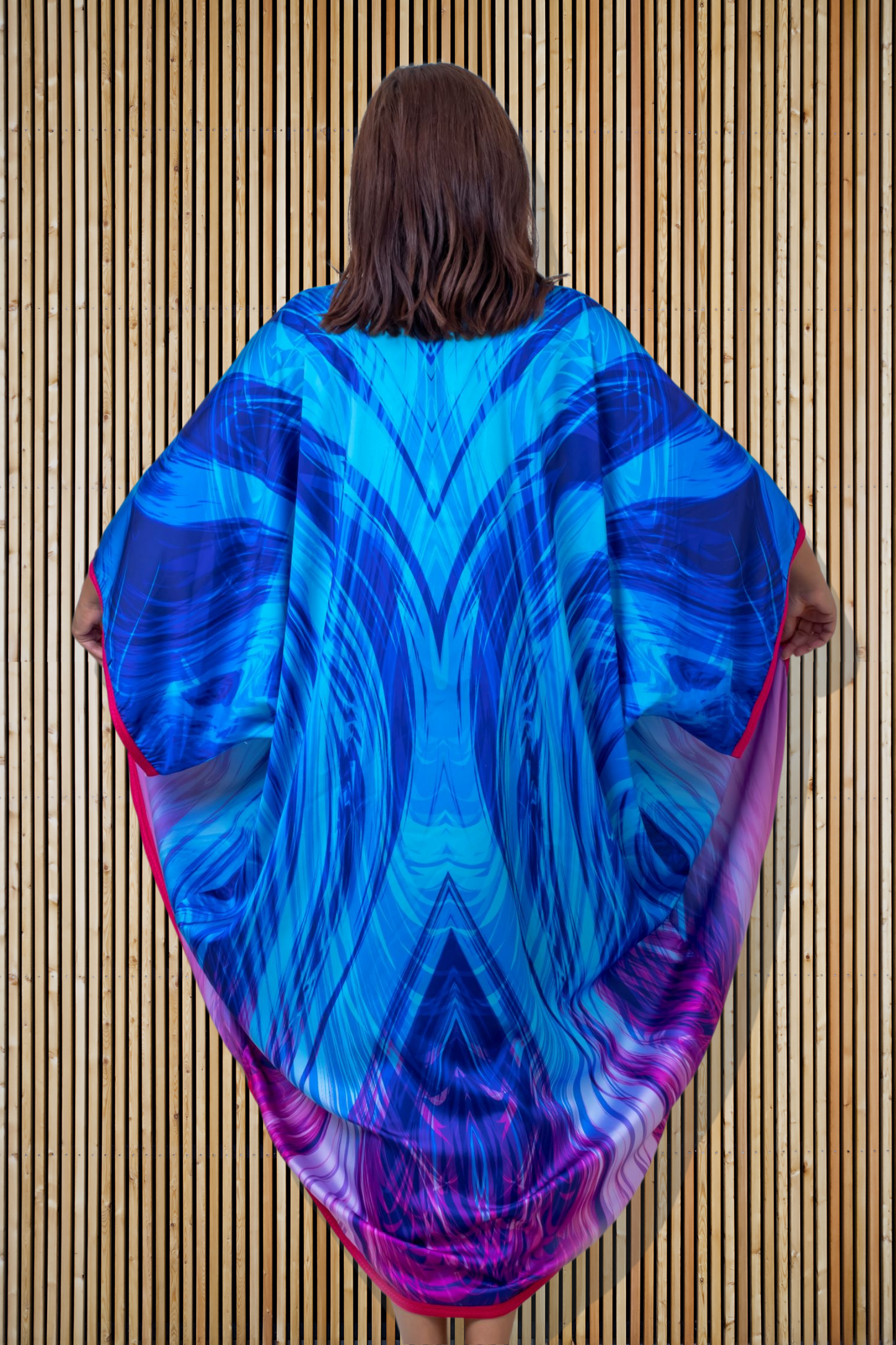 Soundwave on Skin Kaftan